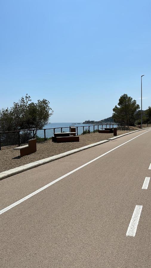 Appartamento Vicino Al Mare Con Parcheggio Riva Ligure Dış mekan fotoğraf